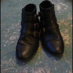 Girls boots